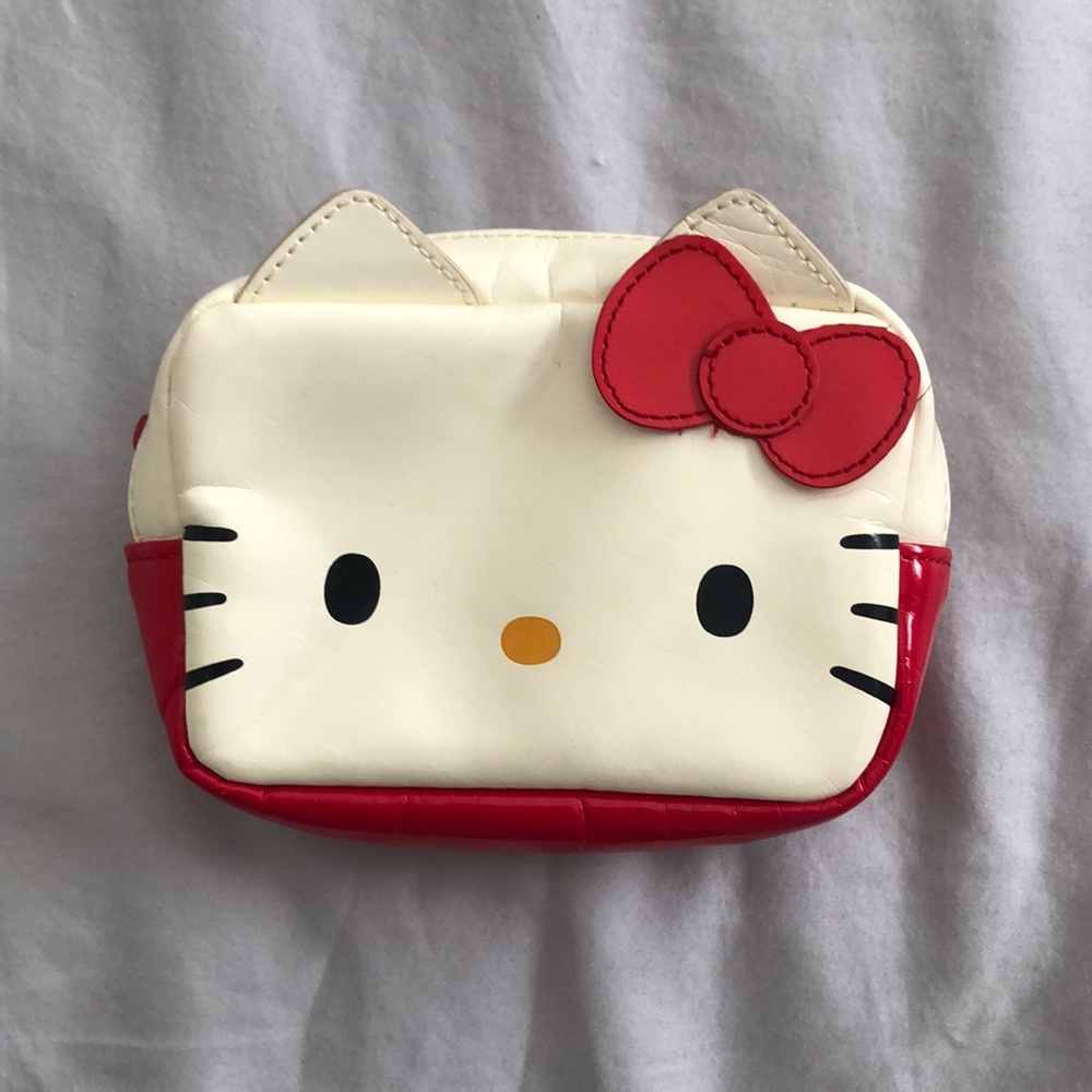 Hello Kitty Coin/Card Pouch